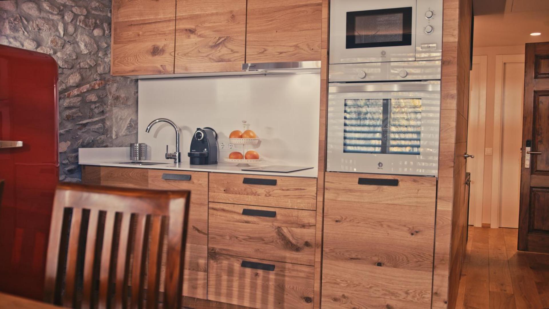 Two-Bedroom Apartment No Pet Friendly Annex